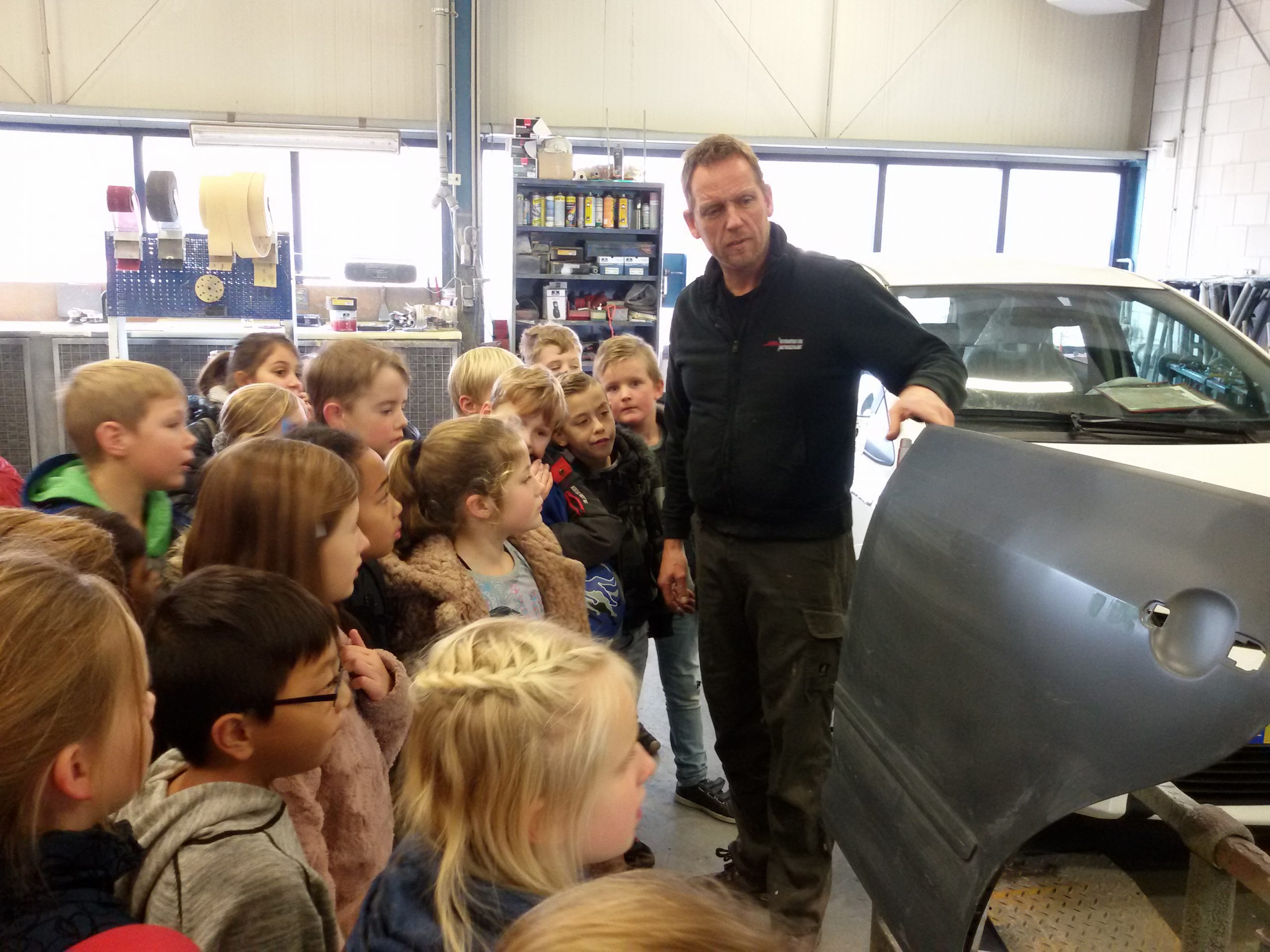 Wegwijzer op bezoek bij Vermeulen Autoschade