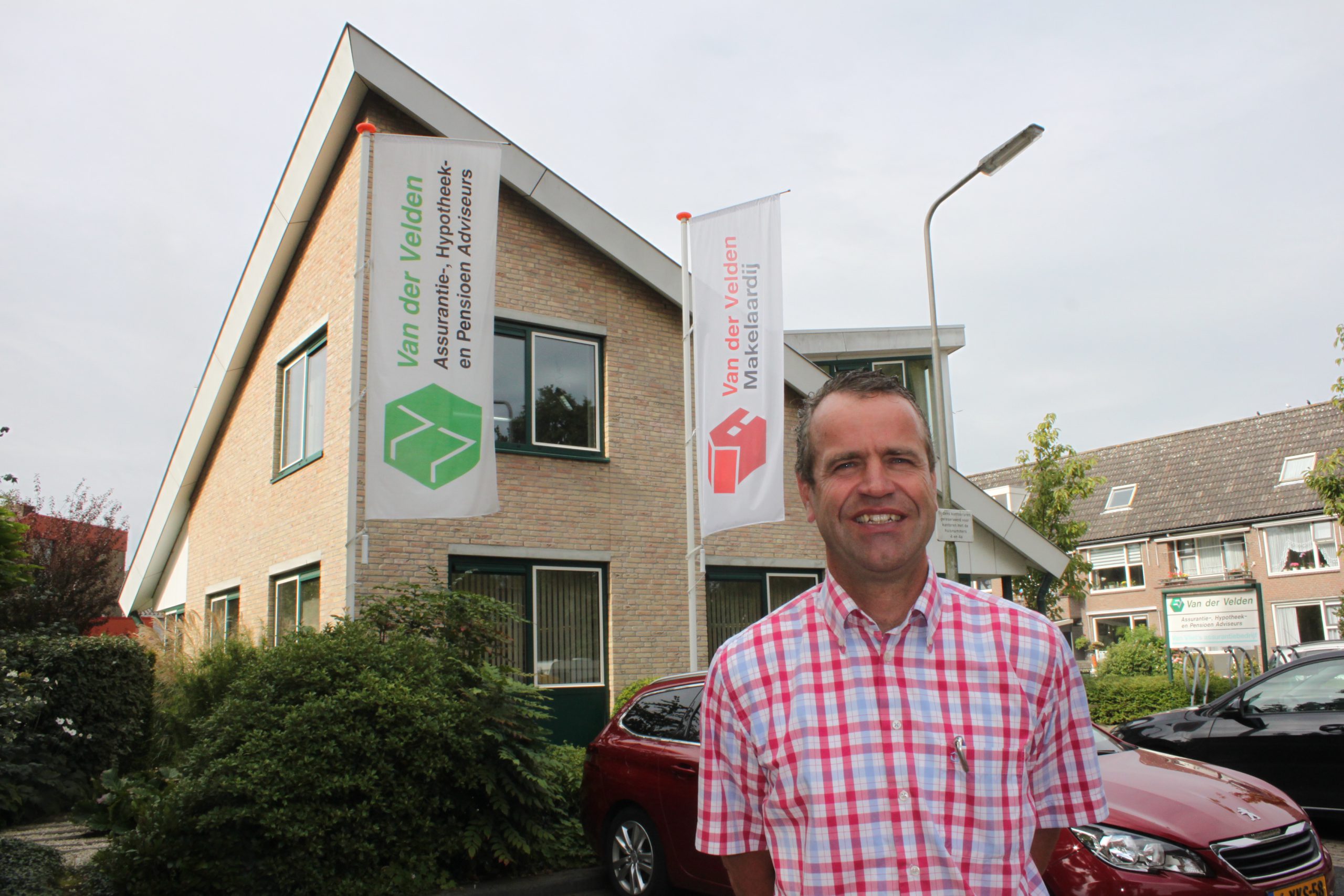 Inzet, knowhow en service; pijlers onder Van der Velden Assurantie
